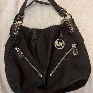 Beautiful Michael Kors purse